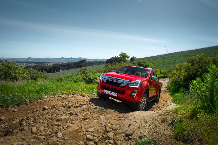  Isuzu D-Max LX Double Cab 2018 года  (ZA) (фото 2 из 37)